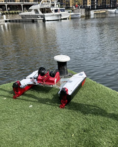 V1 at the edge of St Katharine Docks